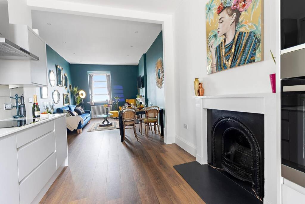 Modern 1 Bed Apartment, Sea Views, Free Parking, Wifi, Netflix Teignmouth Buitenkant foto